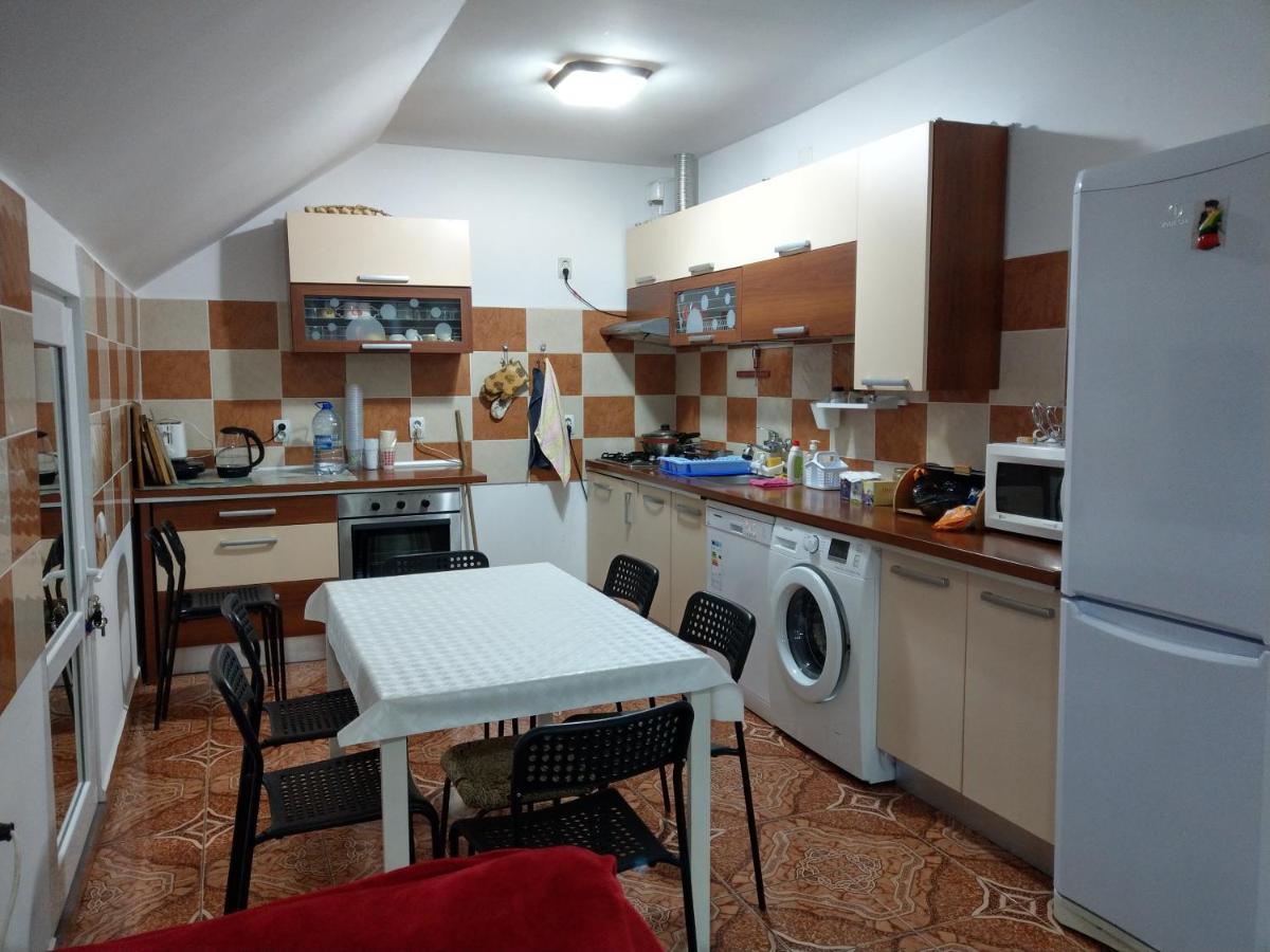 Apartament 5 Camere Cu Balcon Costinesti Plaja 5 Minute Nucilor 6 Екстер'єр фото